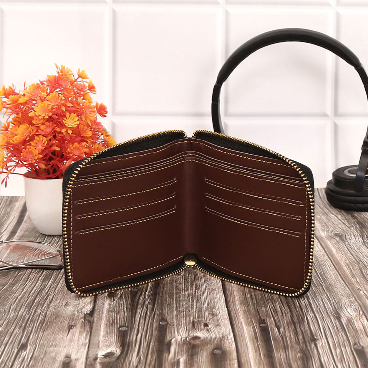 Personalized Unisex Wallet With Name & Charm - Brown