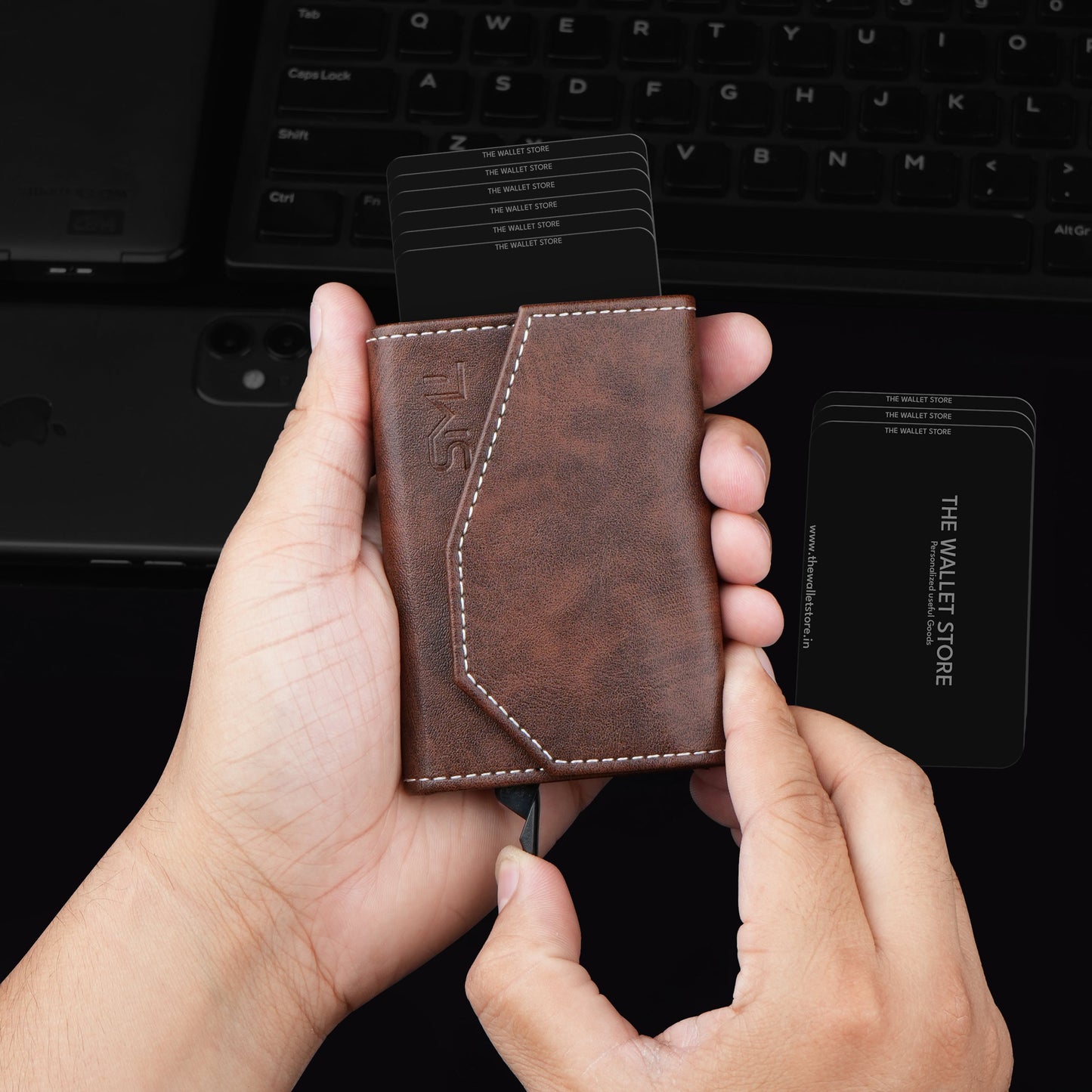 Vintage RFID Protected Wallet Card Holder - Brown