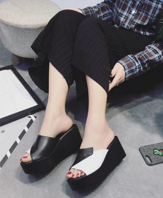 Black & White Wedges