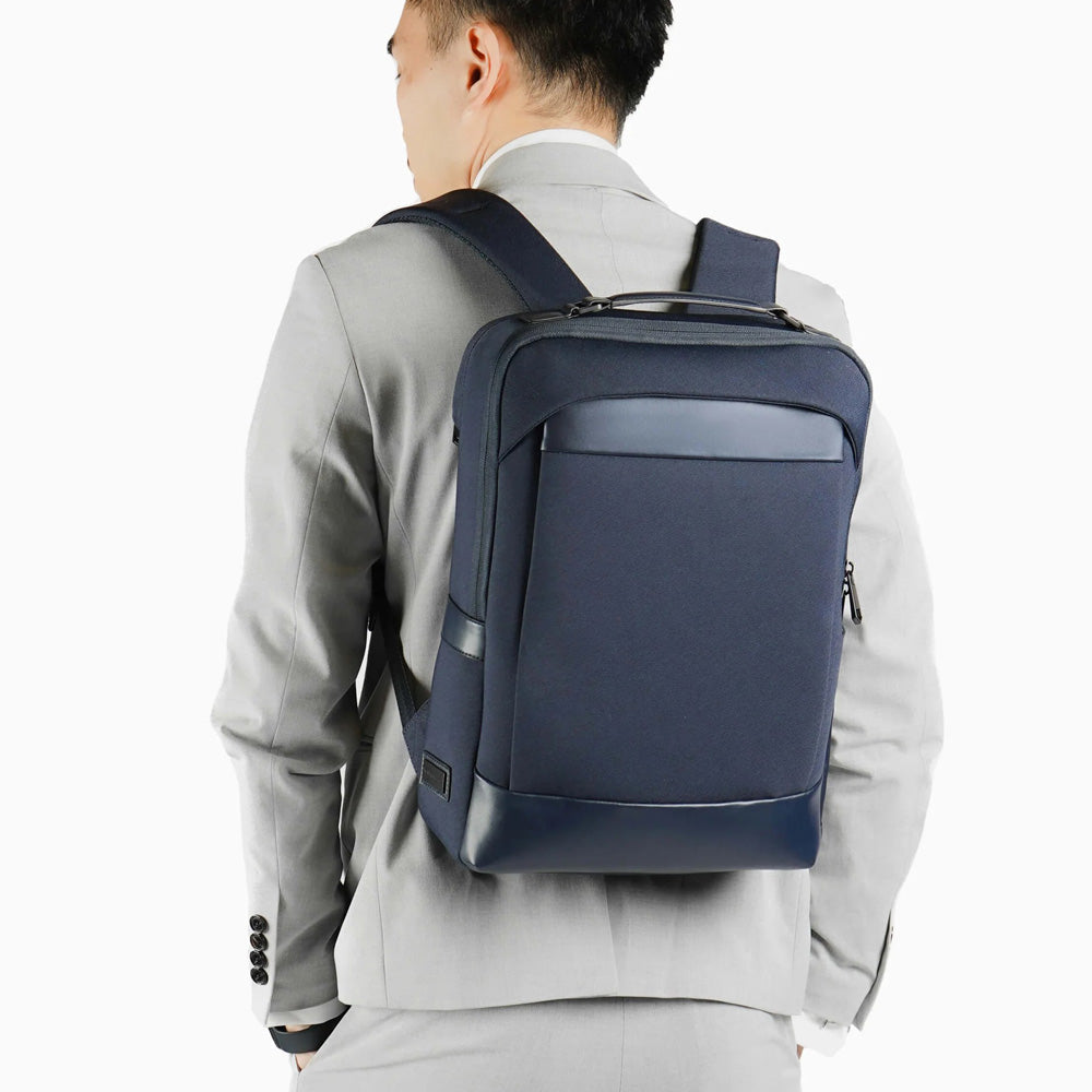 Forte Light Backpack 14L - Navy