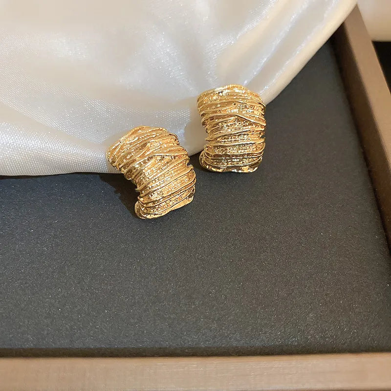 Gold Plated Alloy Curved Luxury Unique Stud Earring