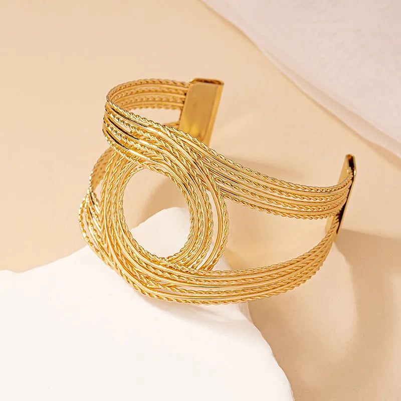 Gold Plated Unique Designed Bangle Bracelet For Woman