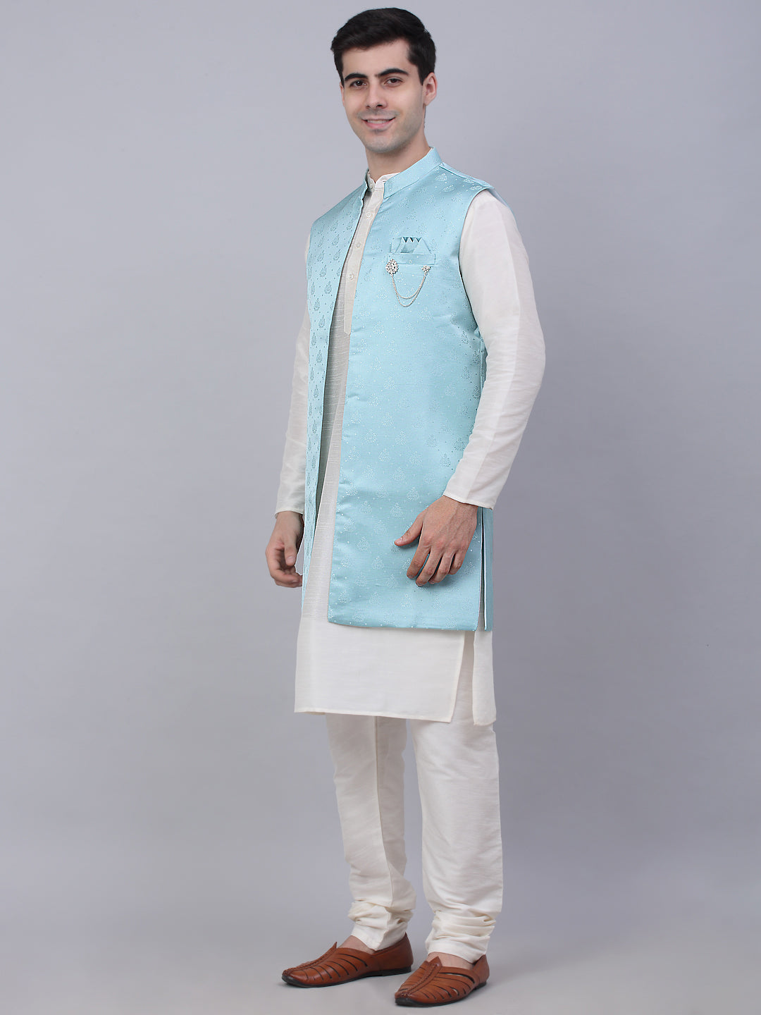 Men's Solid Kurta Pyjama With Shrug Jacket