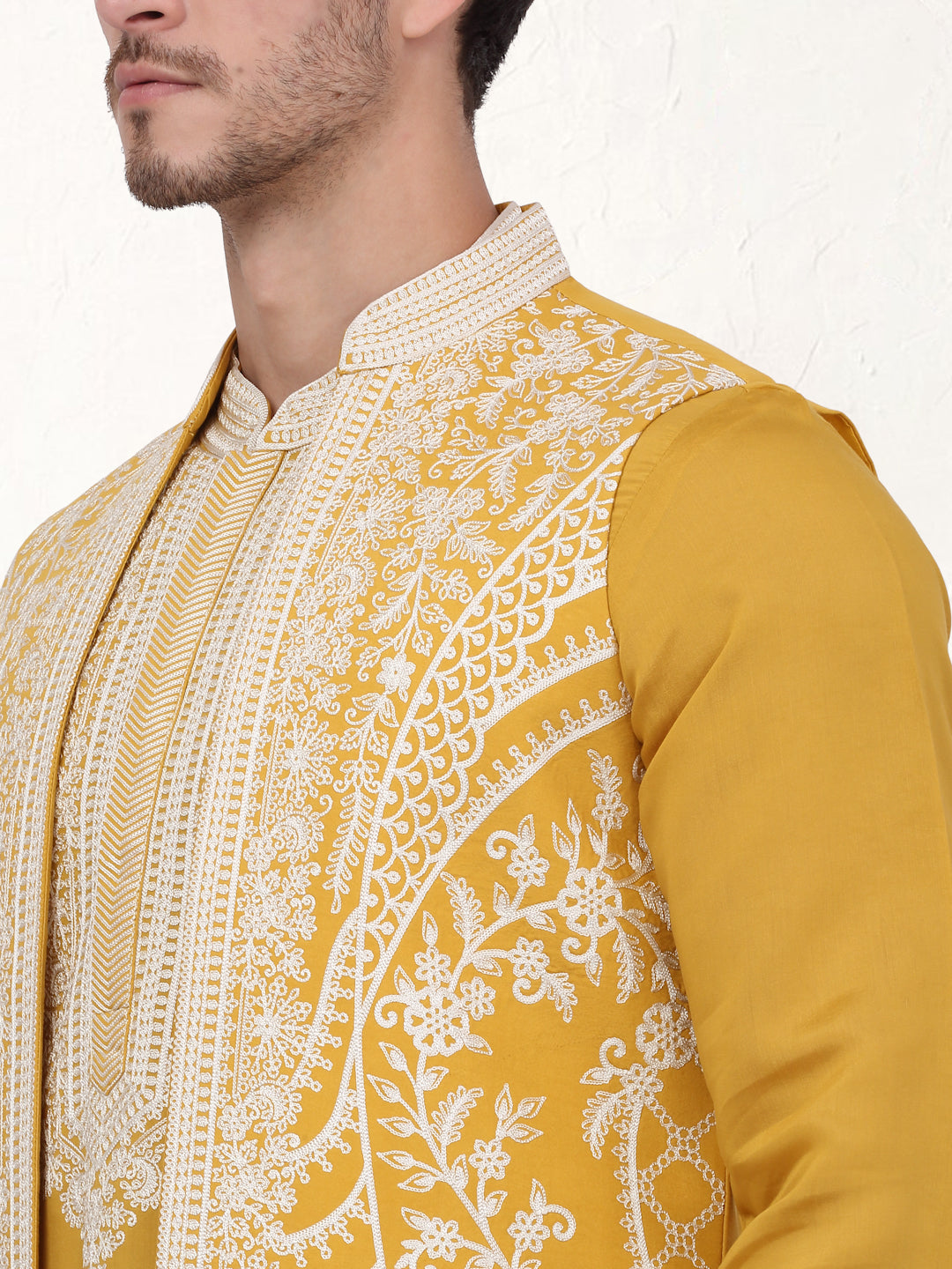 Men's Embroidered Waistcoat and Kurta Pyjama