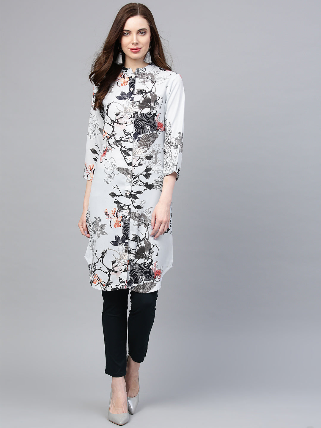Jompers Women Blue & Black Printed Summer-cool A-line Kurta