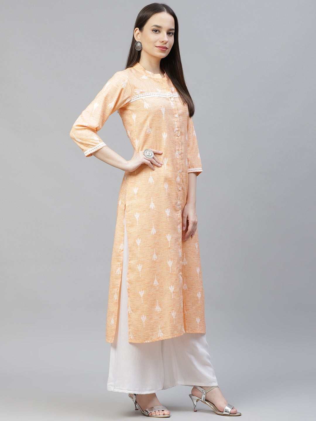 Women Orange Ethnic Motifs Ikat Kurta with lace work