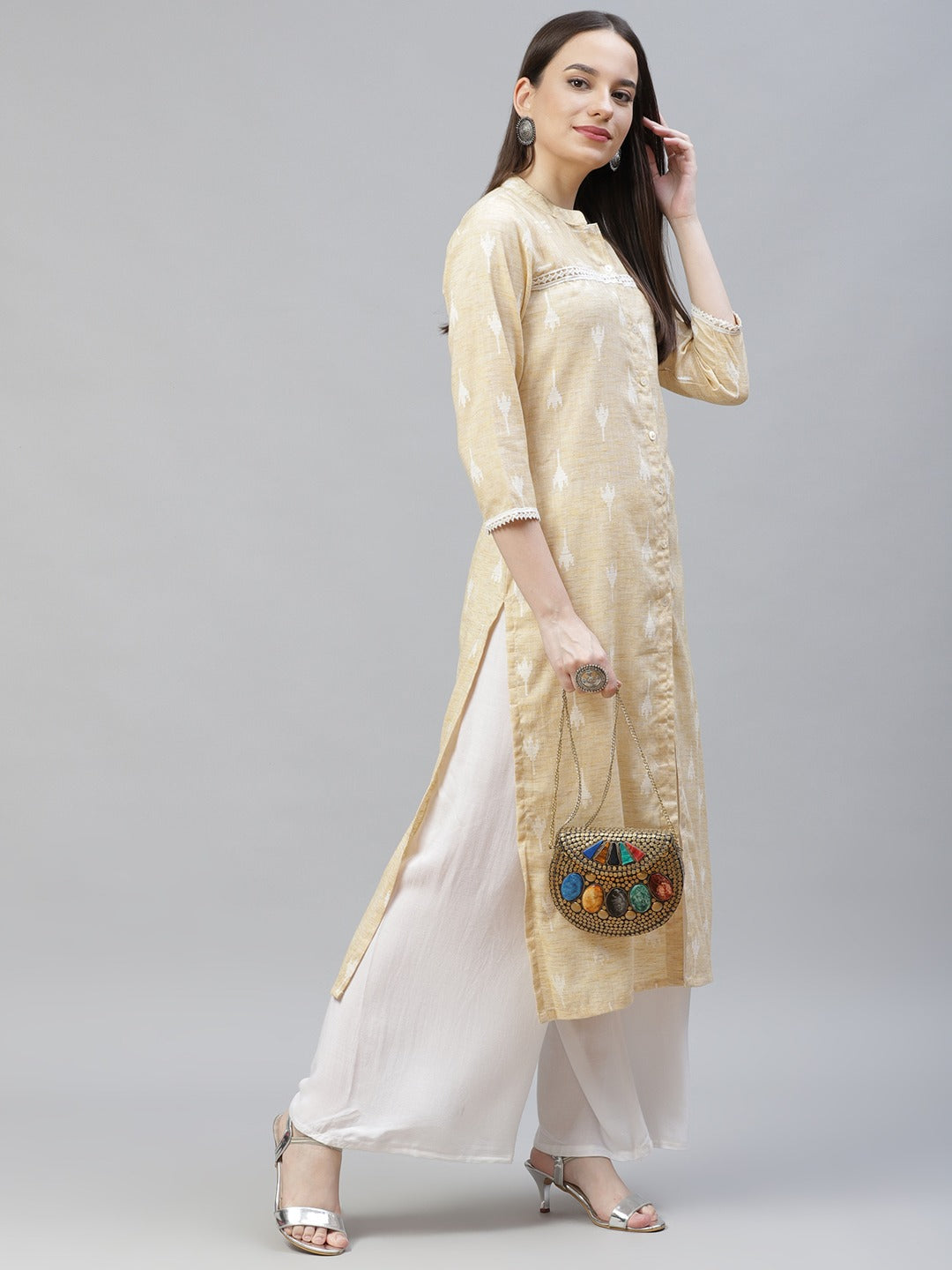 Women Yellow Ethnic Motifs Ikat Kurta with lace work