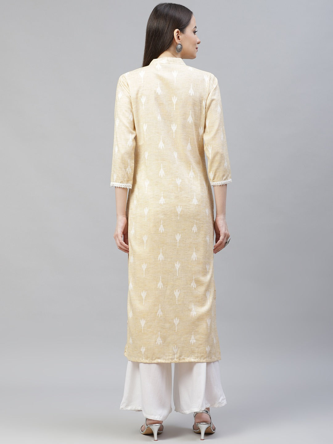 Women Yellow Ethnic Motifs Ikat Kurta with lace work