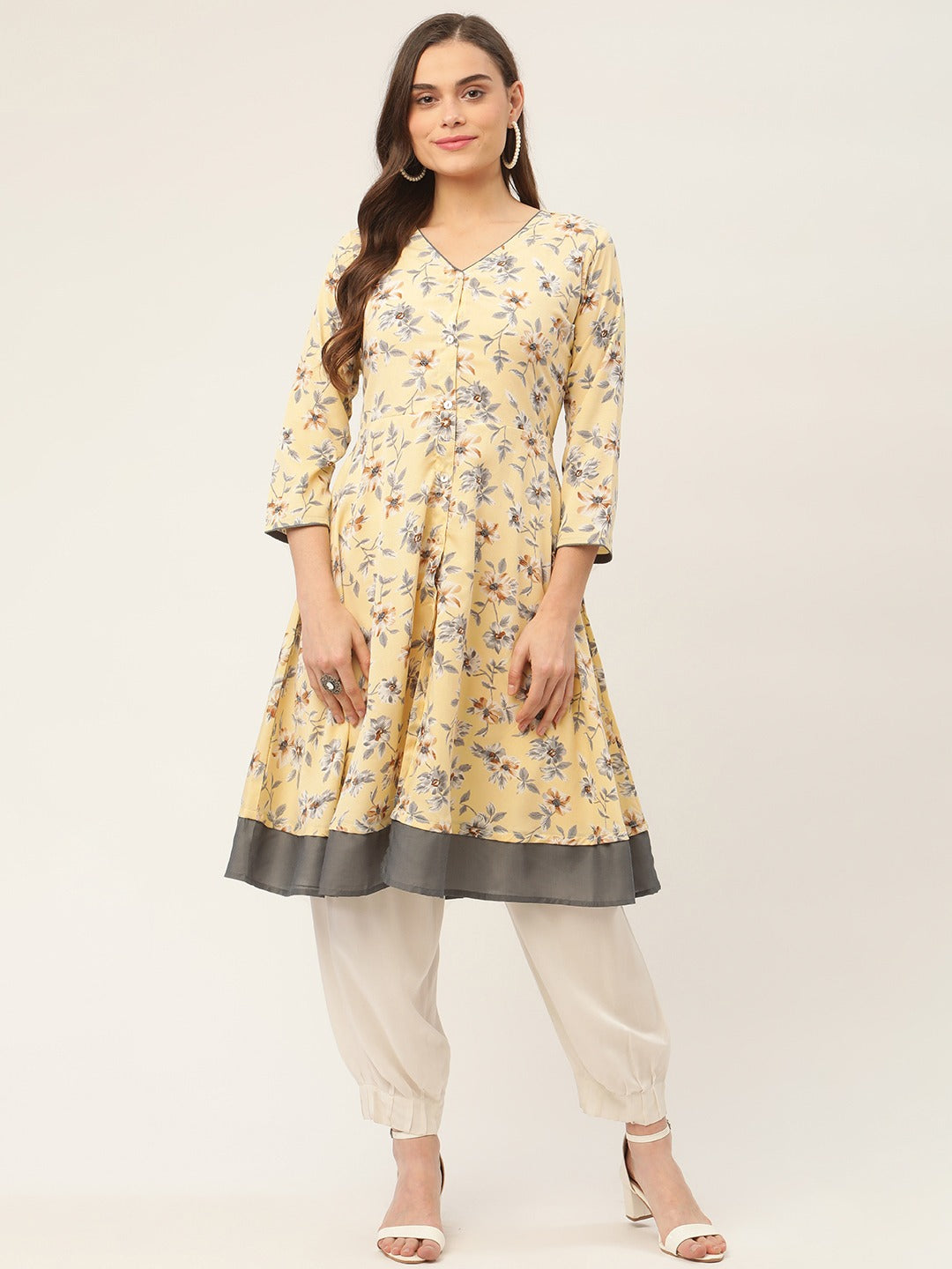 Women Yellow and White Flared Printed kurta