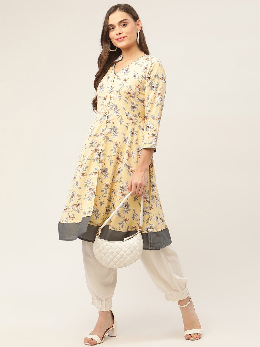 Women Yellow and White Flared Printed kurta