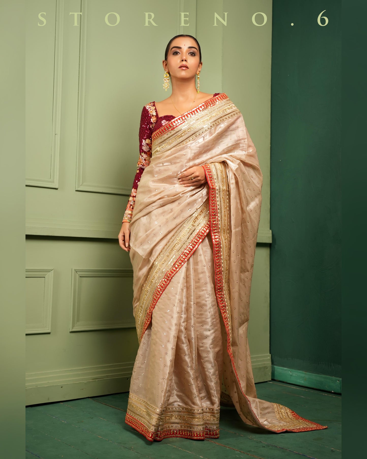 ROYAL SUBTLE QUEEN SAREE