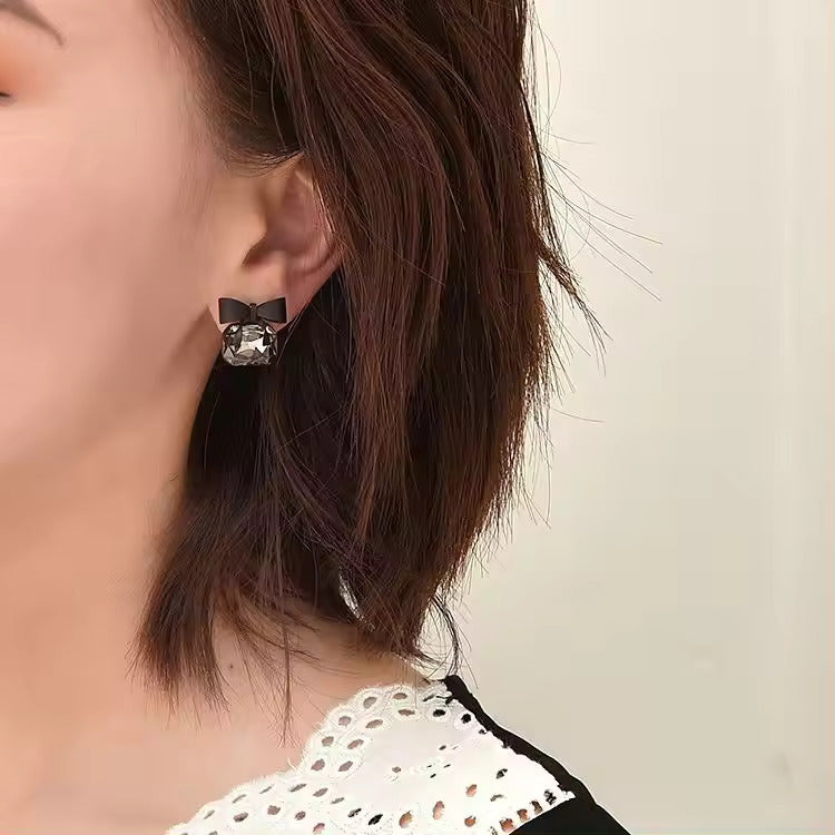 Korean Black Bow Crystal Stud Earrings