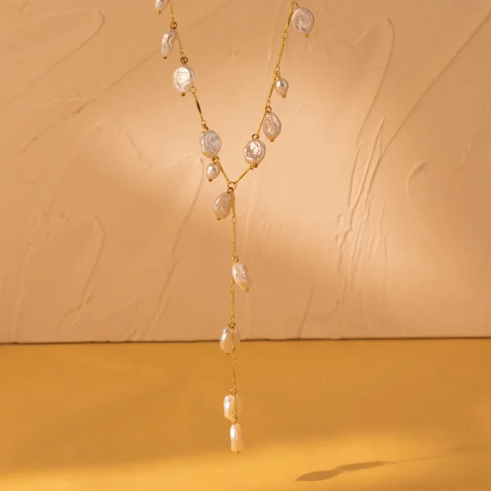 Unique Style Geometric Pearl Gold Plated Women's Necklace