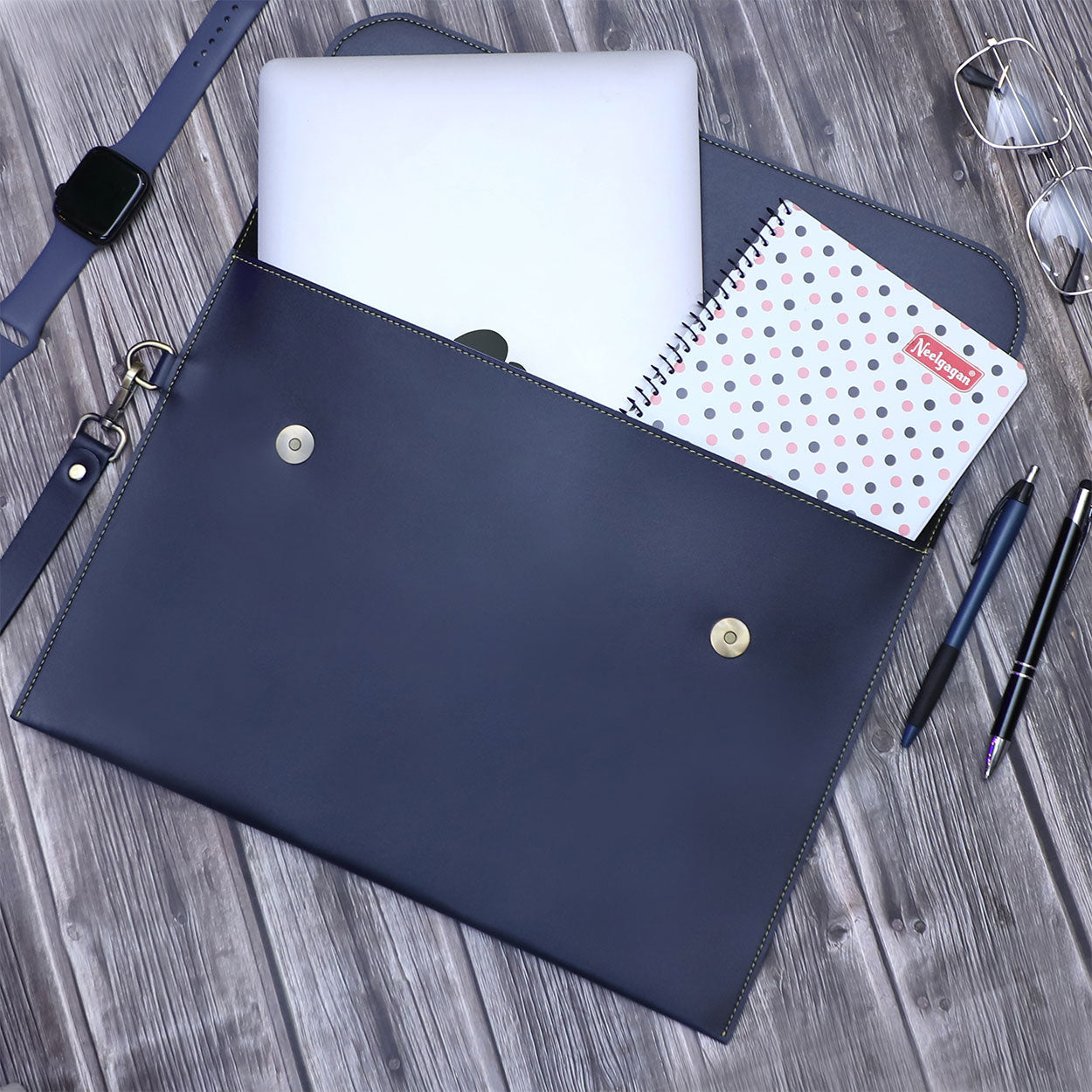 Personalized Laptop Sleeve With Name & Charm - Blue