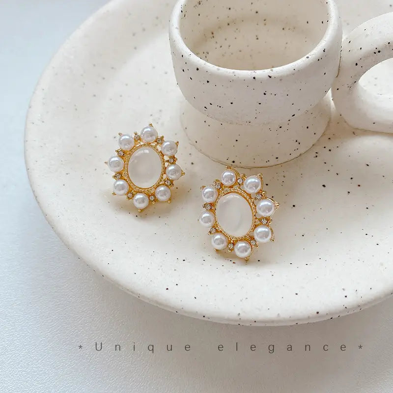 Vintage Korean Simple Circle Opal Pearl Flowers Studs Earrings