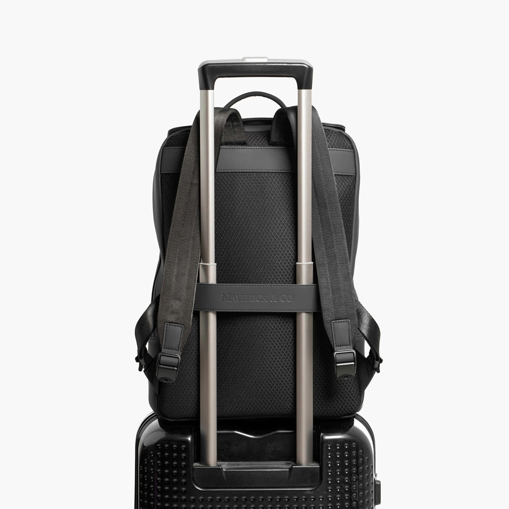 Vista Waterproof Backpack 14.5L - Black
