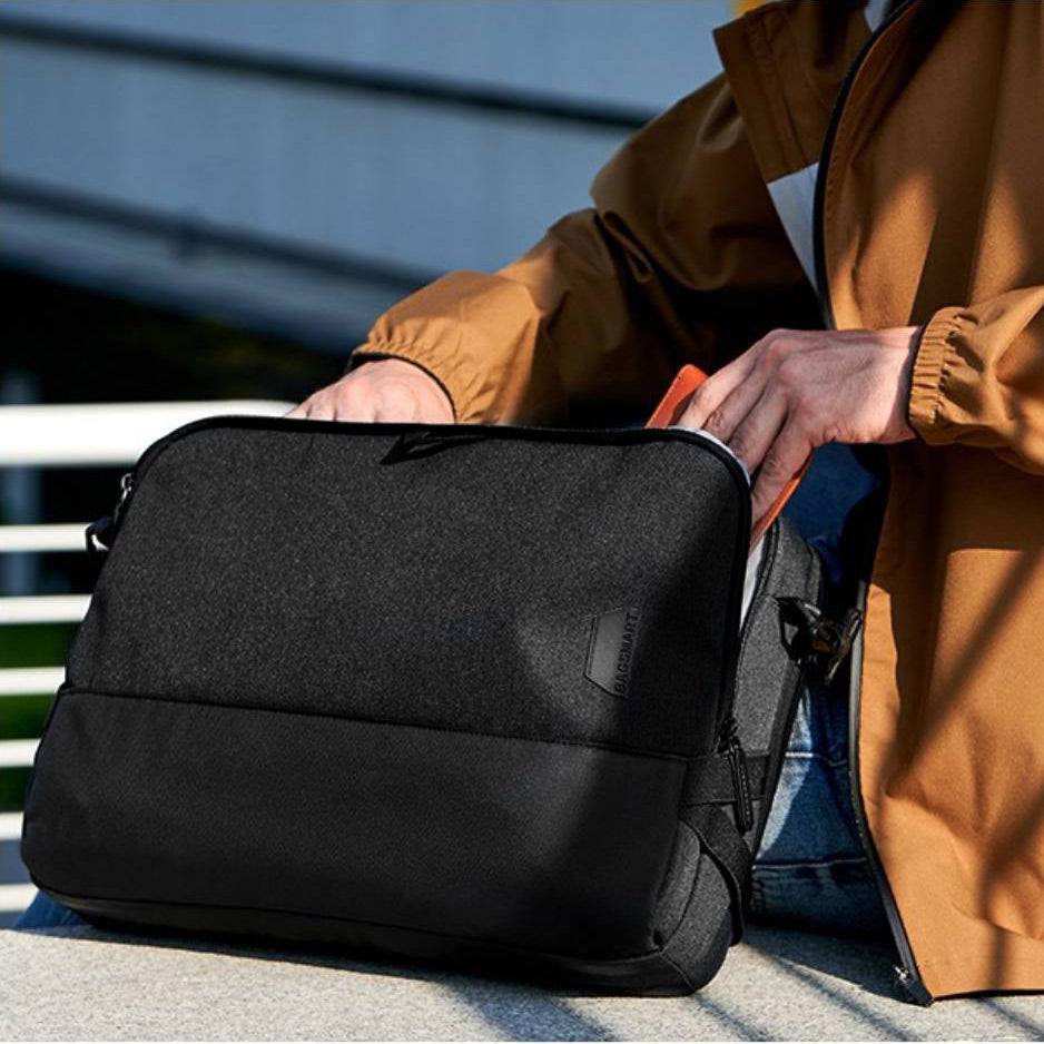 Falco Laptop Bag - Black