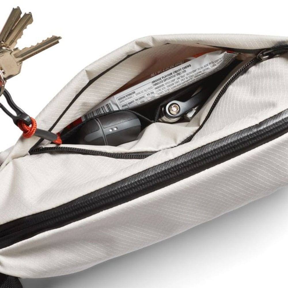 Lite Sling Bag 7L - Chalk