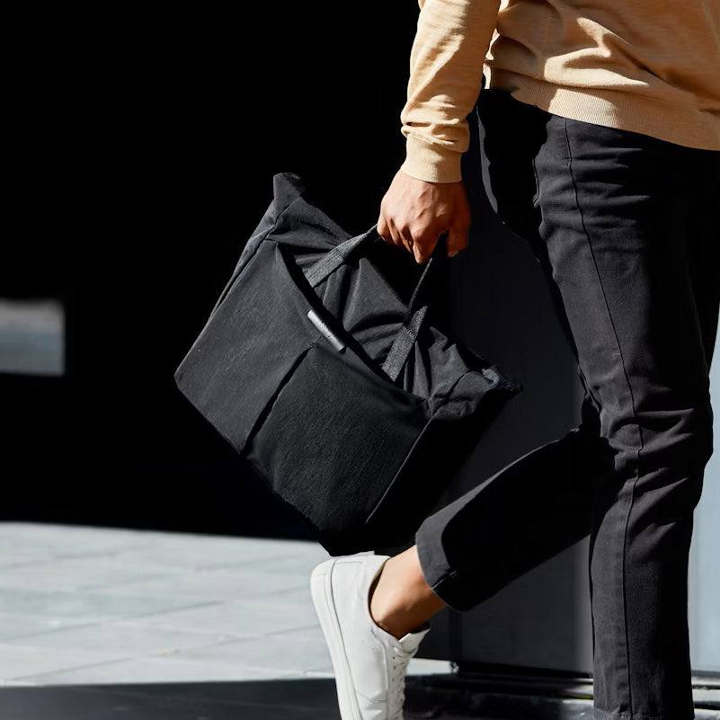 Tokyo Messenger Bag 14 inch - Raven