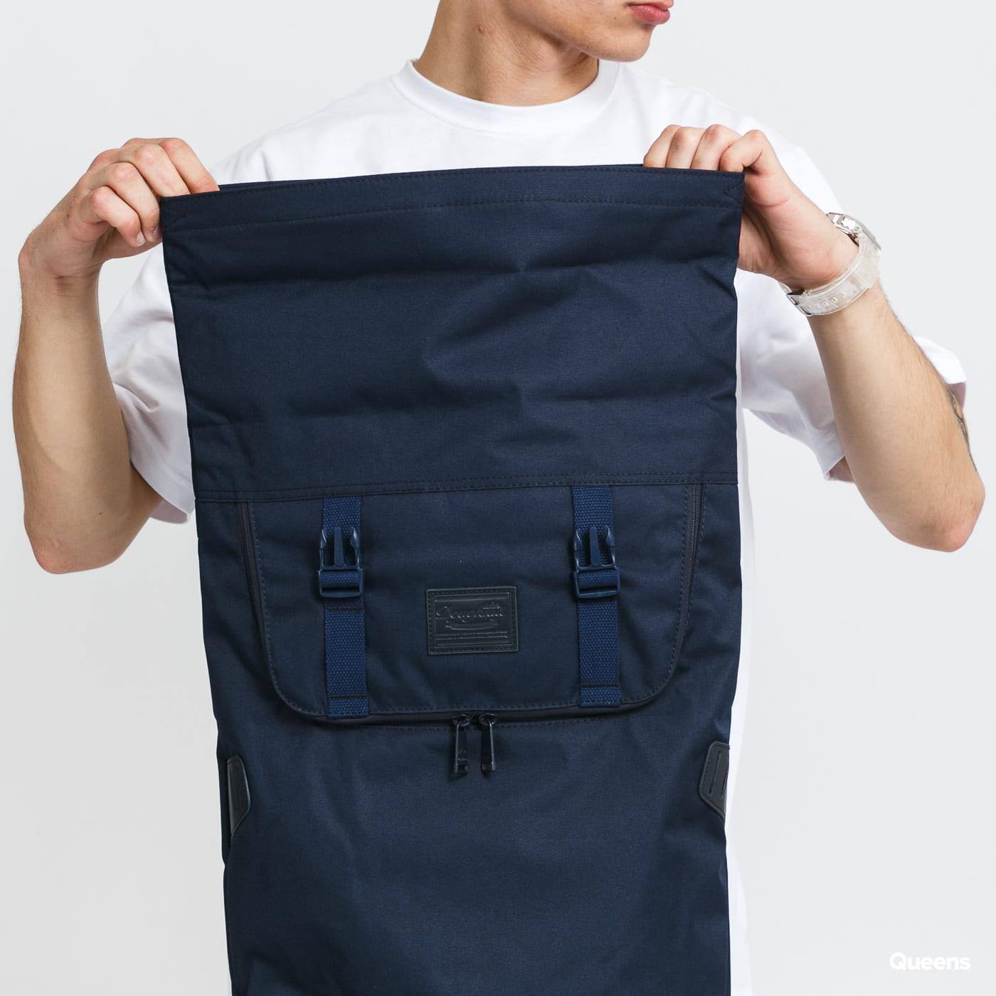 Christopher Travel Backpack 18L - Navy Edition