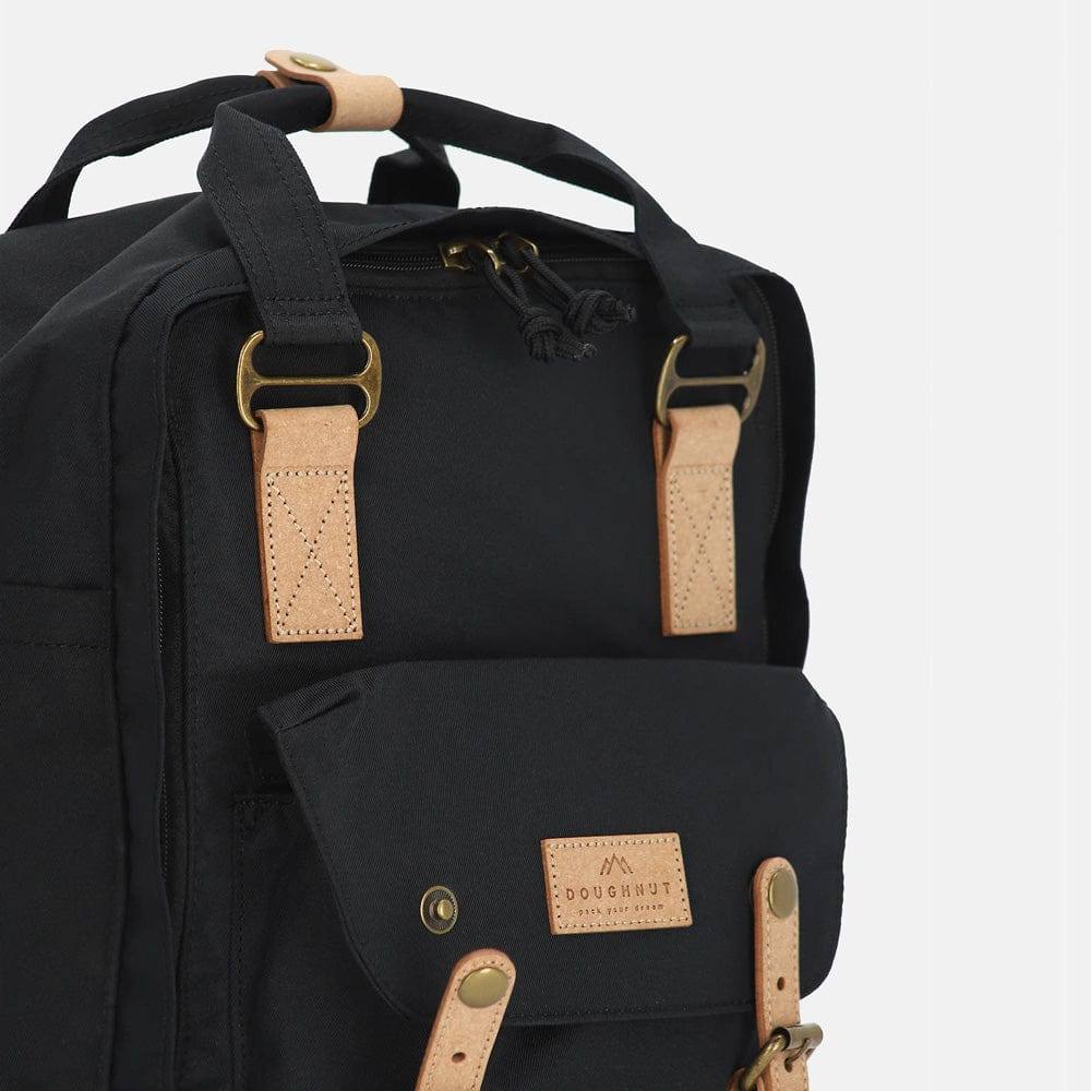 Macaroon Backpack Reborn 16L - Black