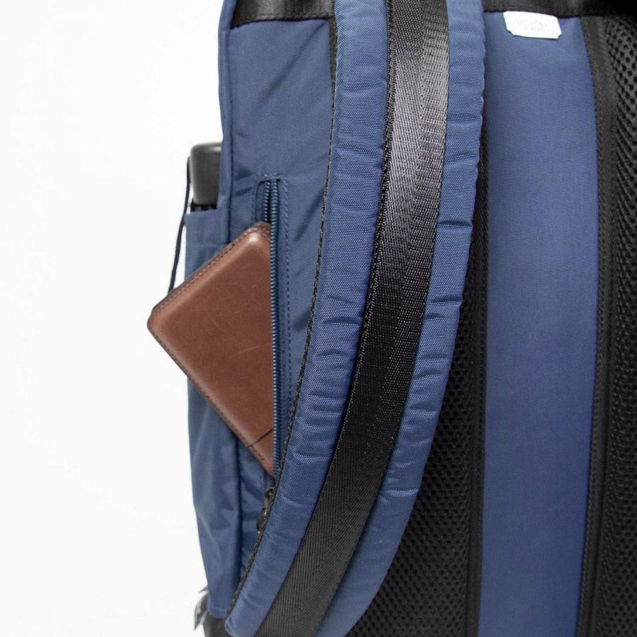 Macaroon Go Wild Series Backpack 20L - Navy & Grey