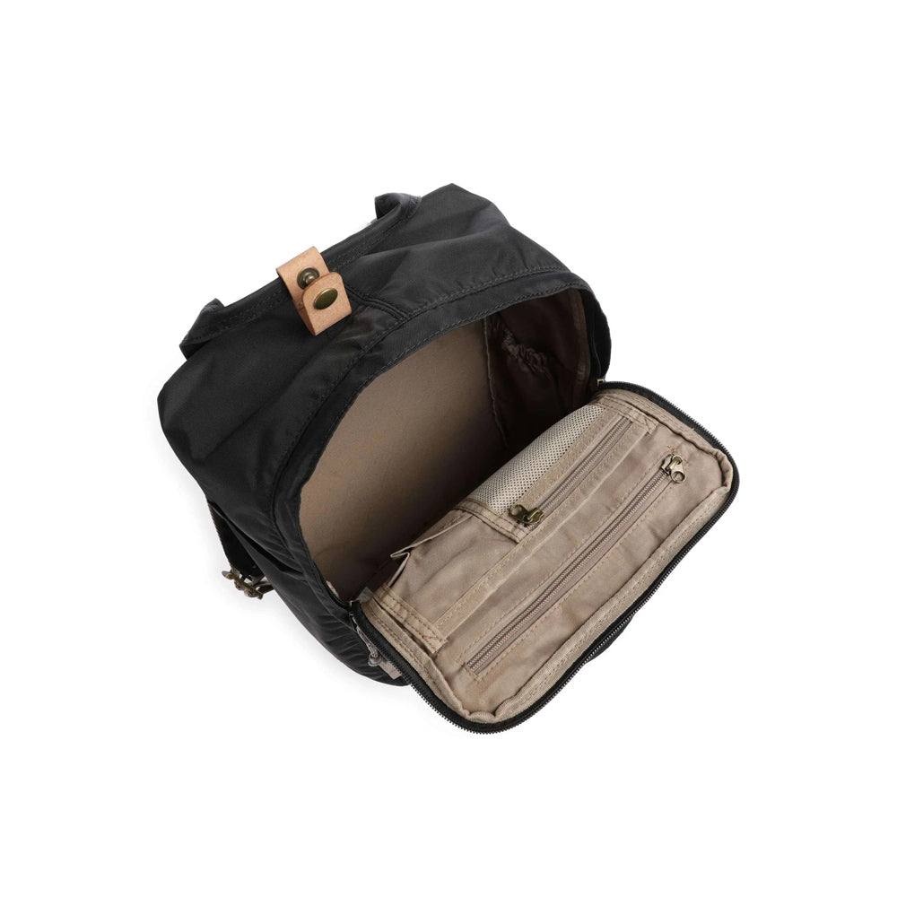 Macaroon Jungle II Series Backpack 20L - Black