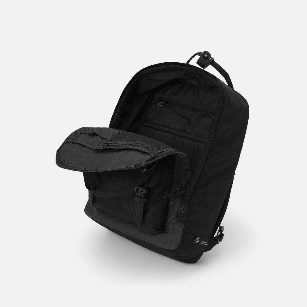 Macaroon Reborn Series Backpack 20L - Black