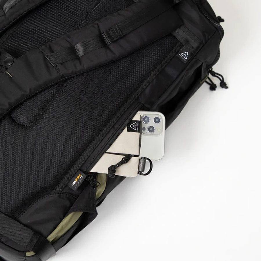 Titan Dynamic Backpack 22L - Black
