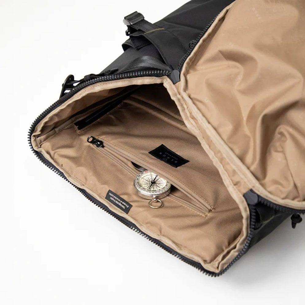 Titan Dynamic Backpack 22L - Black