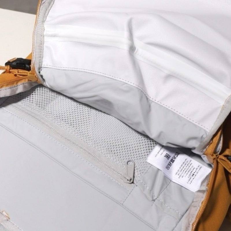 Ulvo Backpack 23L - Red Gold