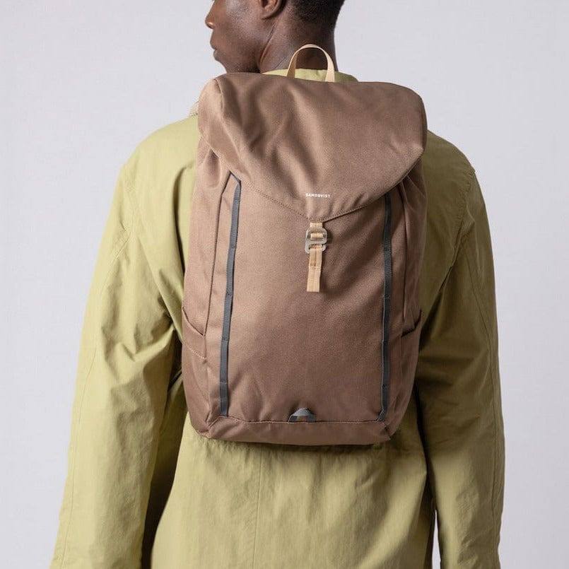 Walter Backpack 19L - Brown