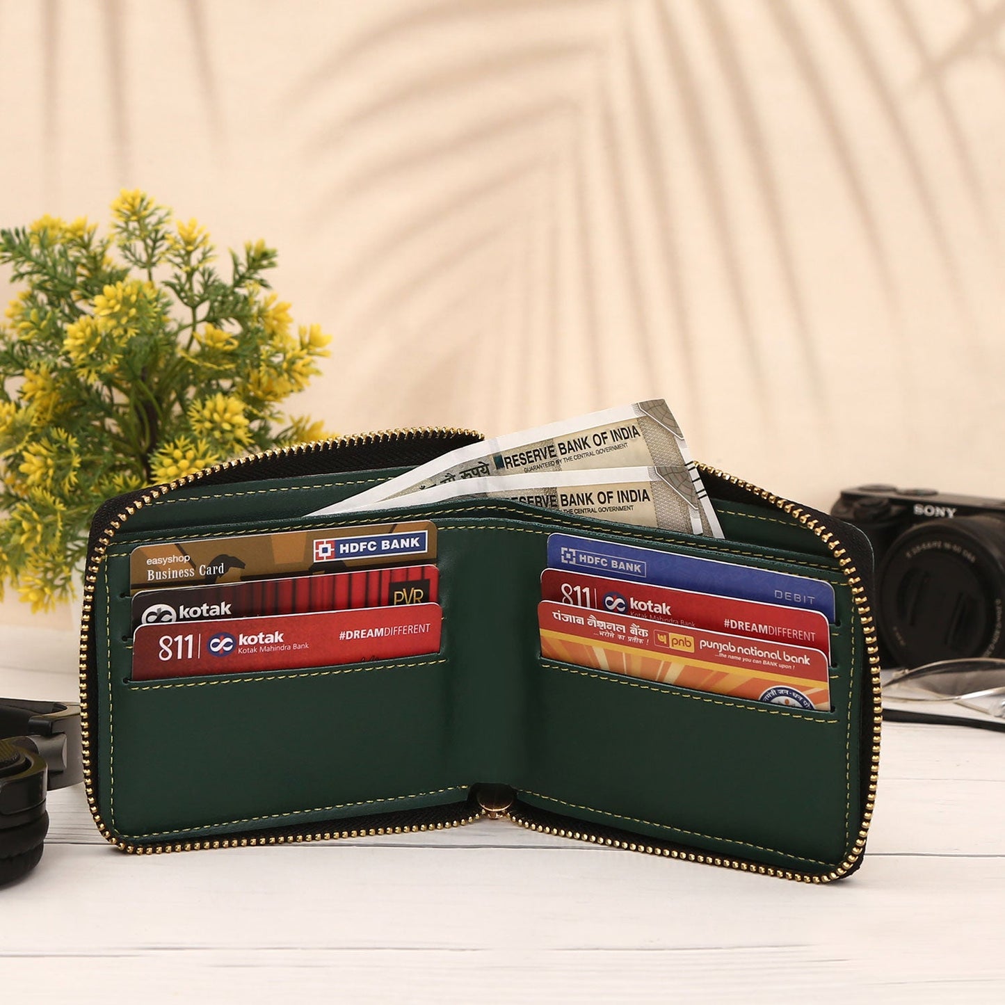 Personalized Unisex Wallet With Name & Charm - Green