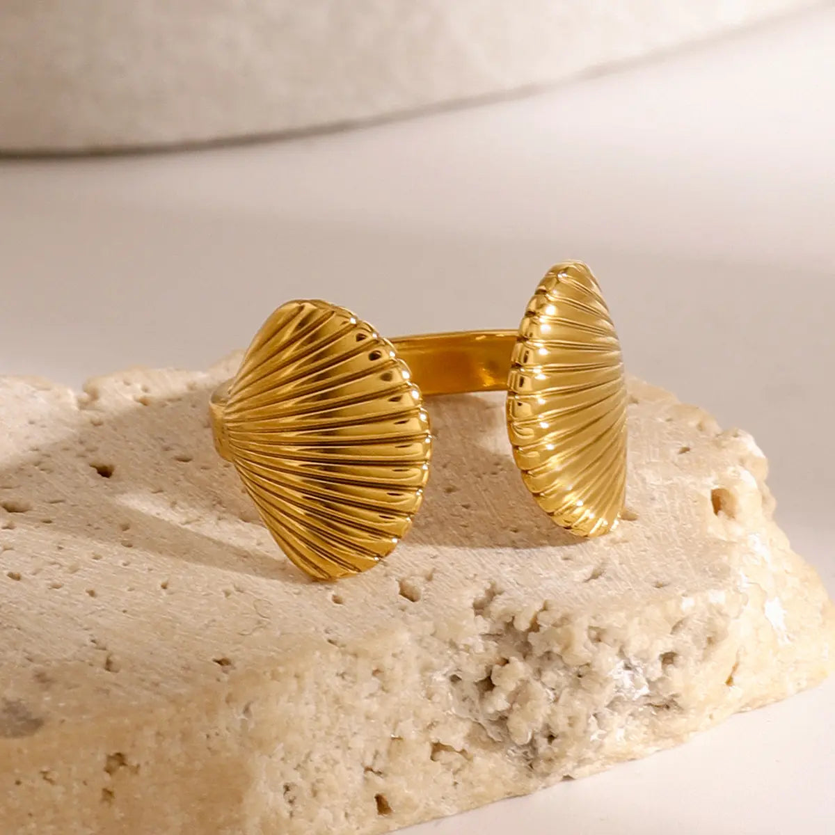 Anti Tarnish Stainless Steel Shell Beach Style Adjustable Open Ring