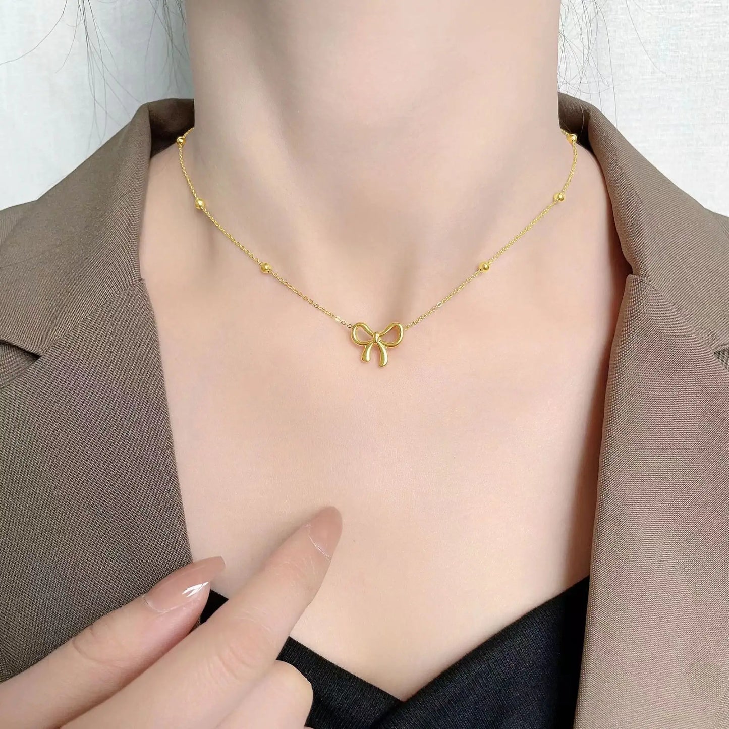 Anti-Tarnish Stainless Steel 18K Gold Plated Bow pendant Necklace