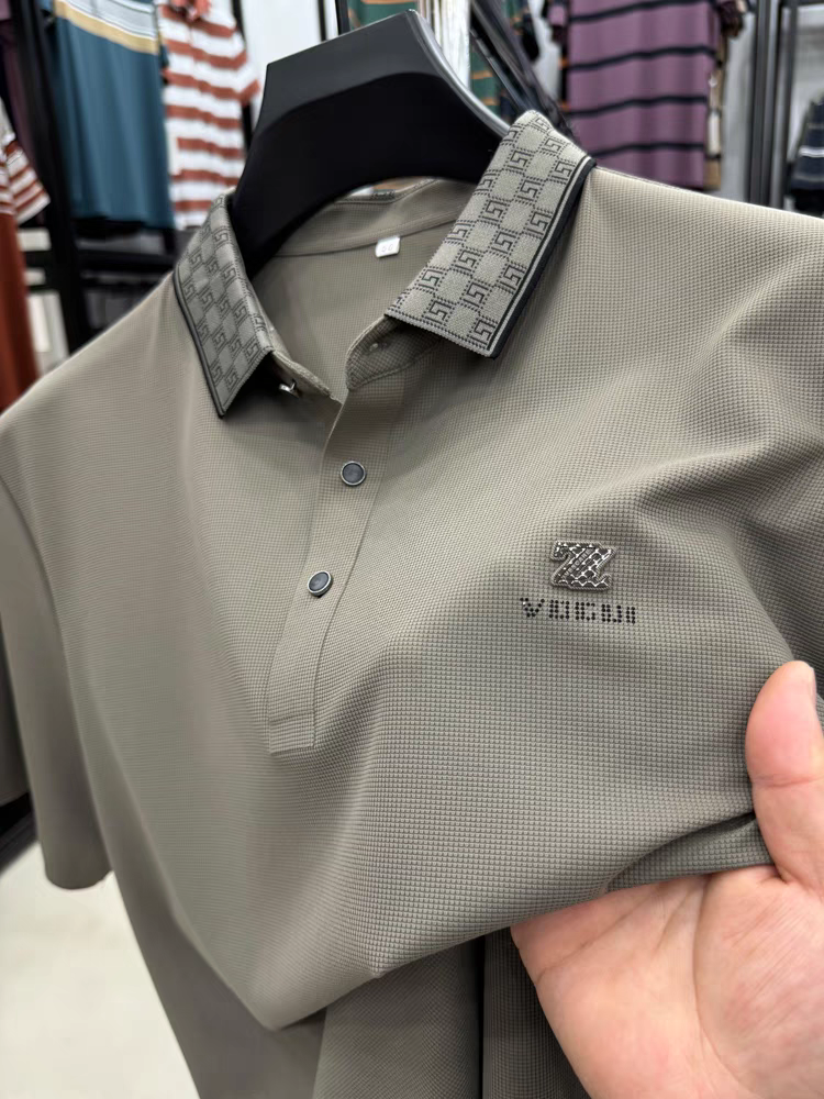 Elegant Dynamic Wave Polo T-Shirt: Effortless Motion in Every Thread
