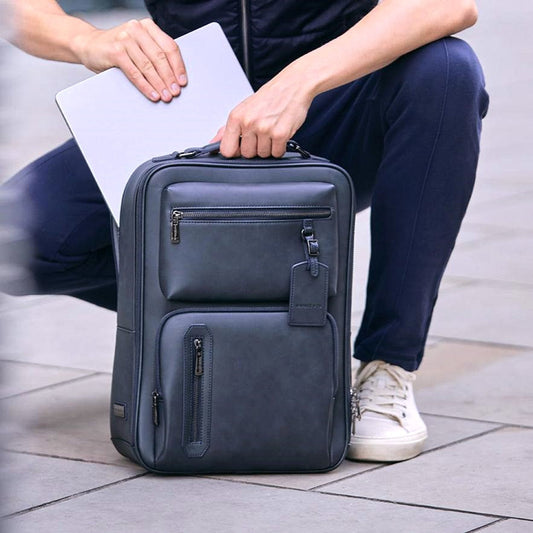 Explorer Light Backpack Plus 16L - Navy