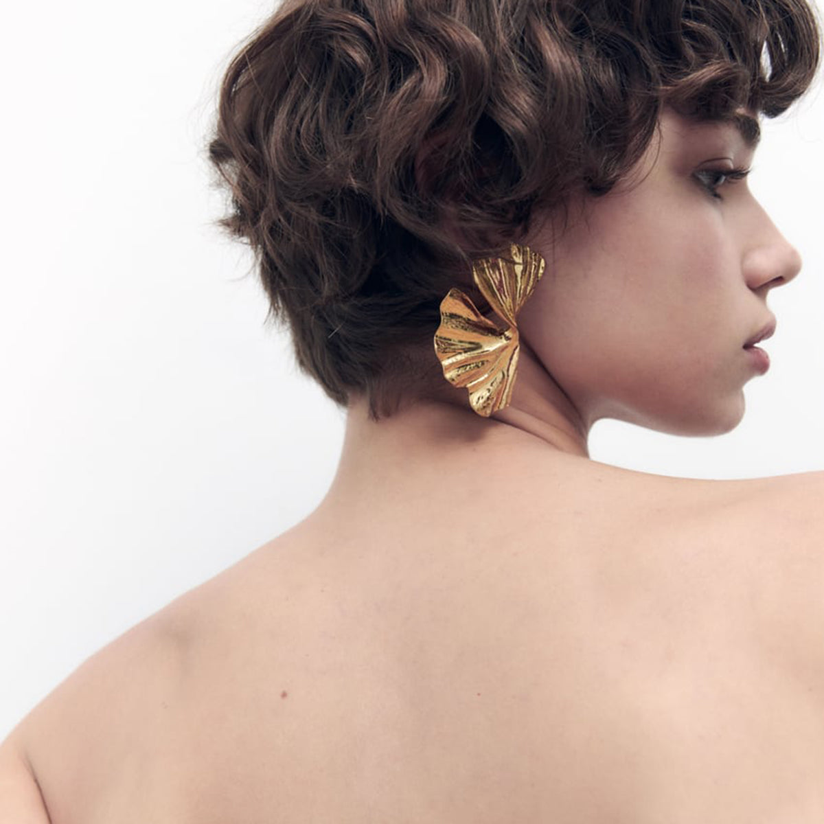 Gold Plating Vintage Style Exaggerated Ginkgo Leaf Stud Earring