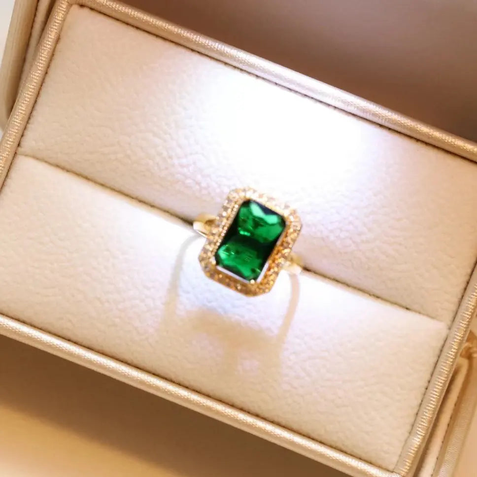 Green Emerald Style 18K Gold Plated Alloy Necklace Earrings Finger Ring Set