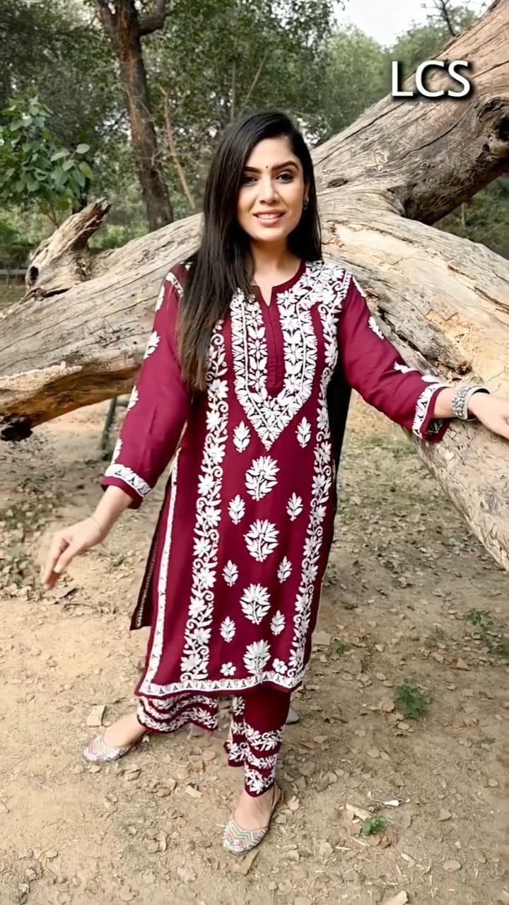 LUCKNOW CHIKANKARI EXCLUSIVE KURTI_PAIR PENT DESIGN (MAROON)