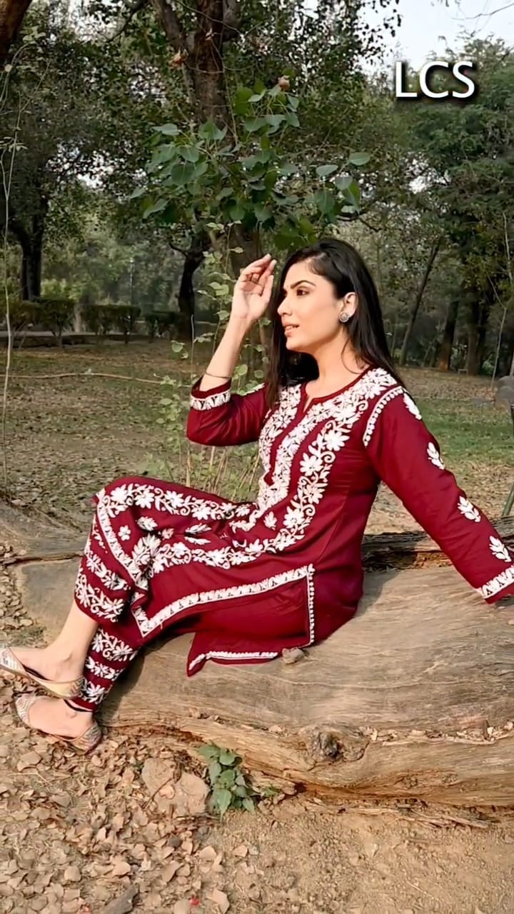 LUCKNOW CHIKANKARI EXCLUSIVE KURTI_PAIR PENT DESIGN (MAROON)