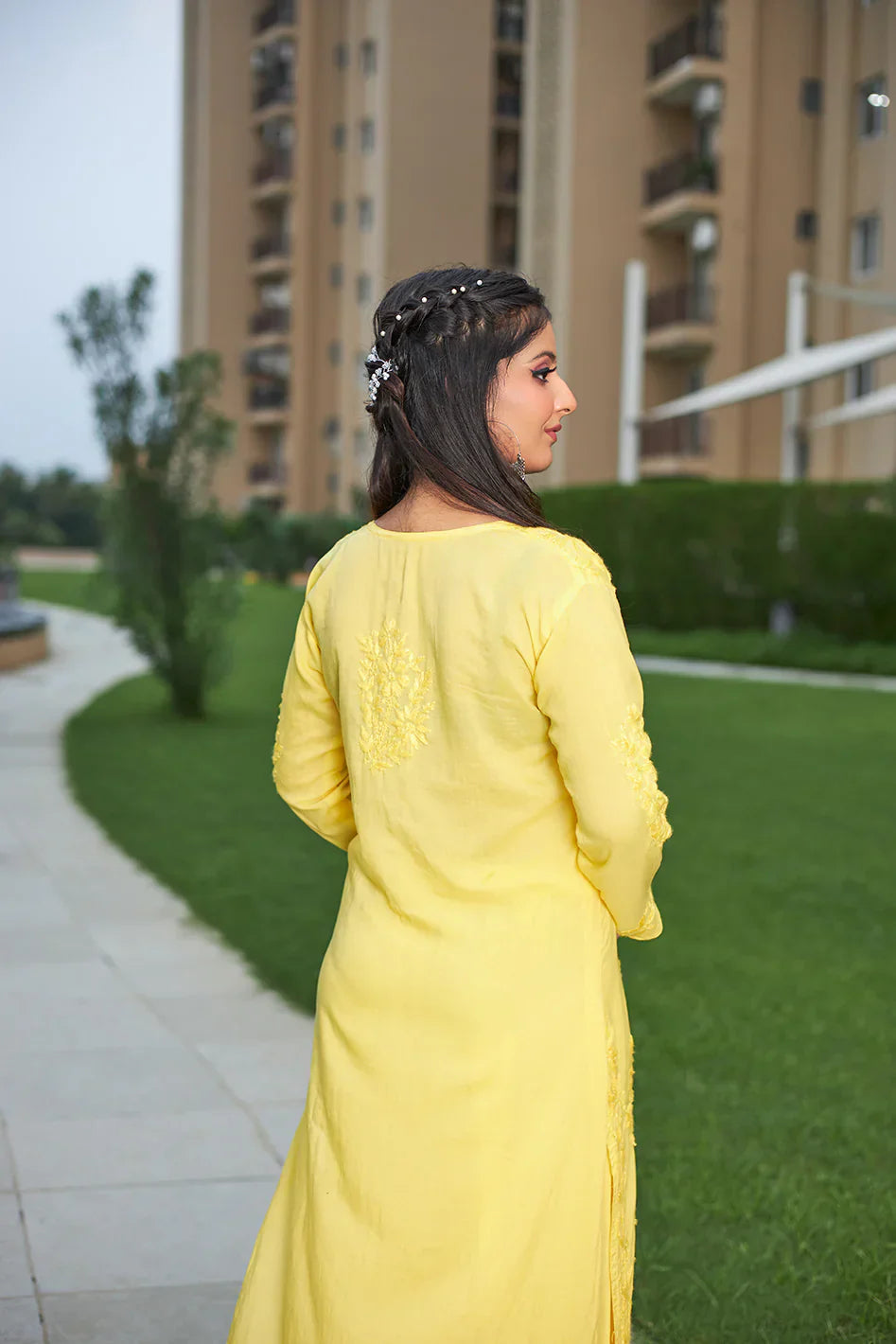 Lucknow Chikankari Handwork Embroidered Kurta Plazzo (Yellow)
