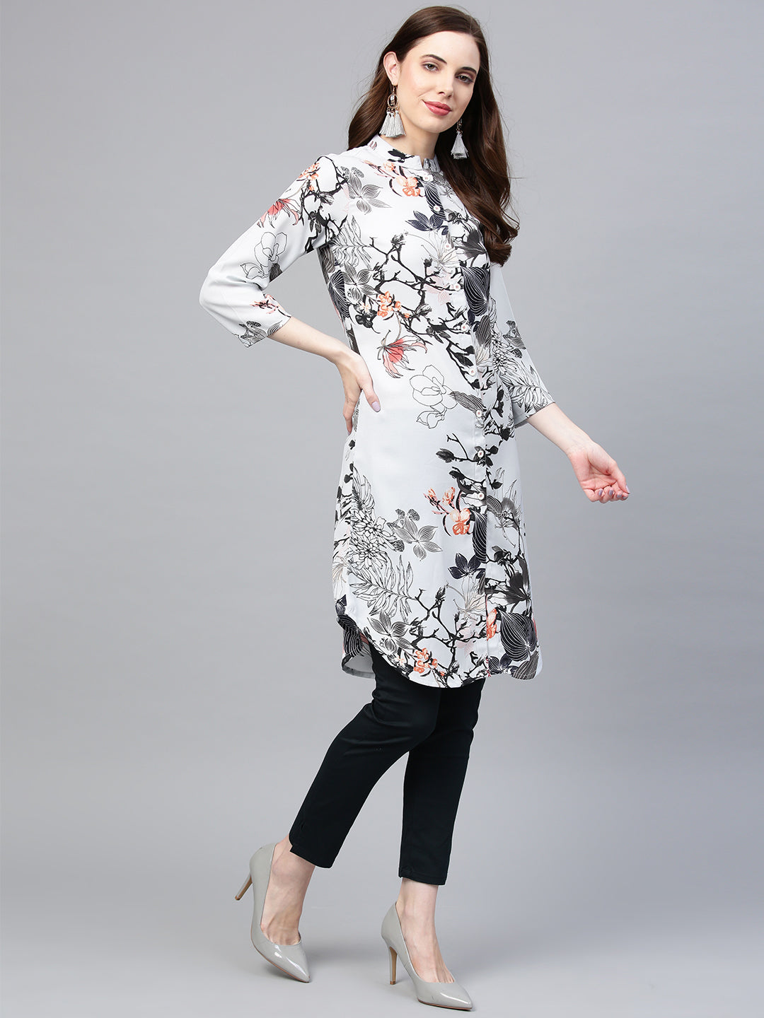 Jompers Women Blue & Black Printed Summer-cool A-line Kurta