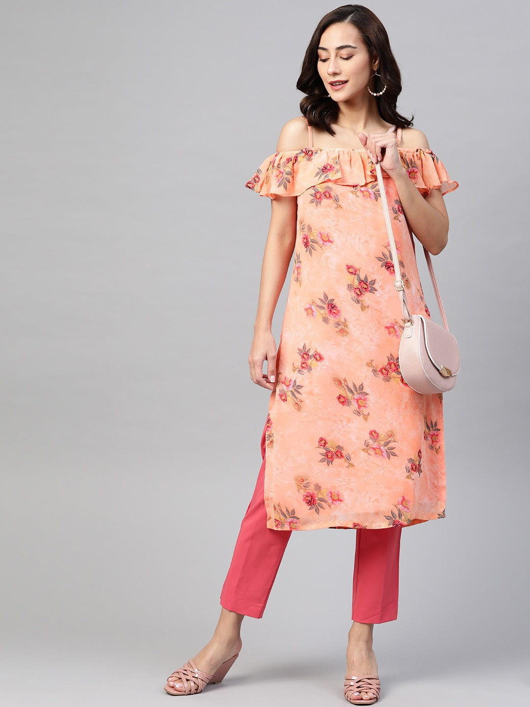 Jompers Women Peach-Coloured & Grey Floral Print Off-Shoulder Straight Kurta