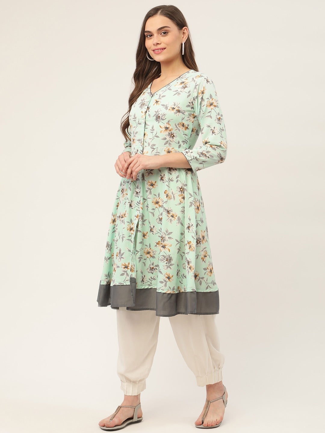 Women Sky Blue and White Flared Printed kurta