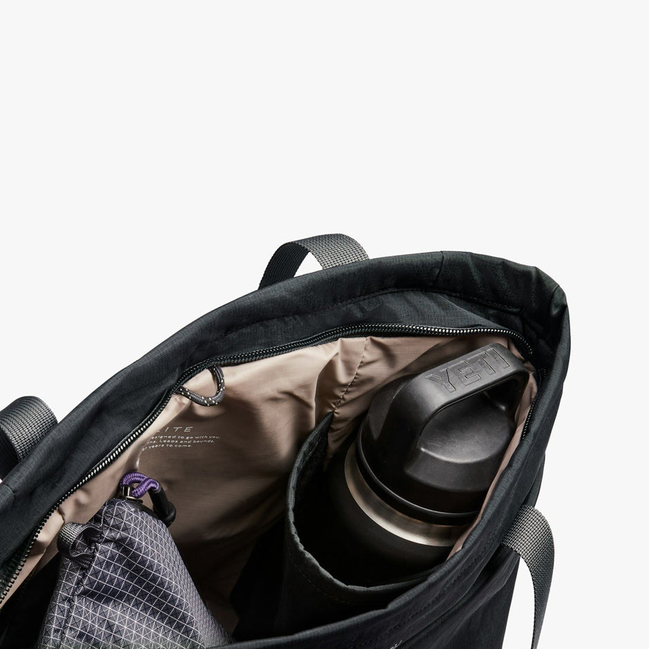 Lite Totepack 18L - Black