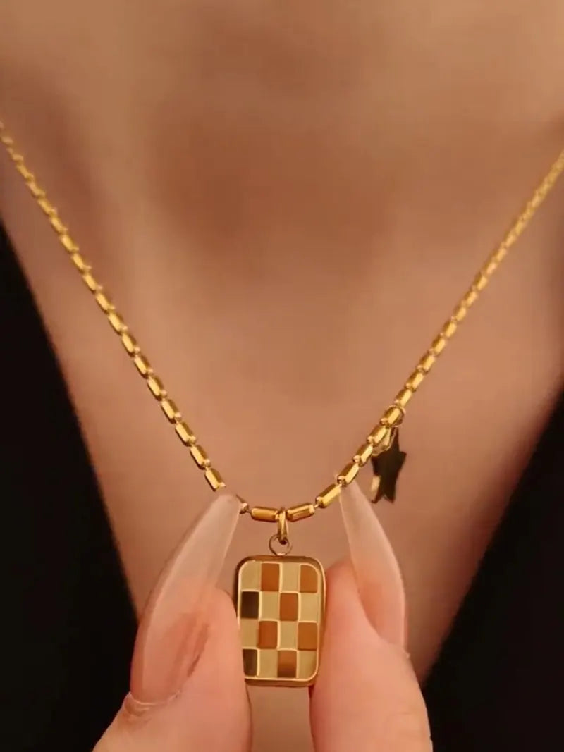 Anti-Tarnish 18K Gold Plated Square Star Pendant – Stainless Steel Necklace