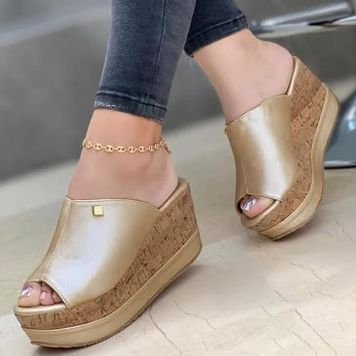 Casual Pump Platform Wedges