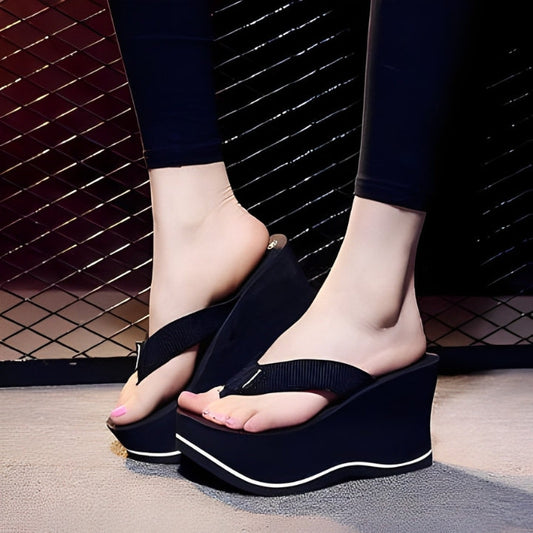 Sleek Contrast Black With White Wedges