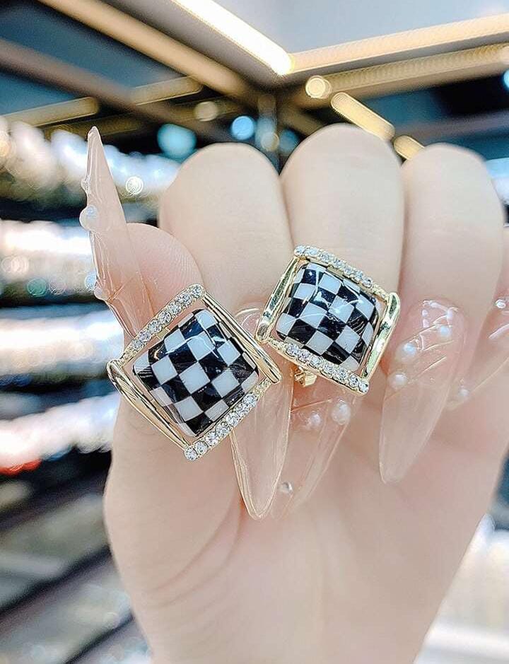 Black and White Square Stud Earring For Women